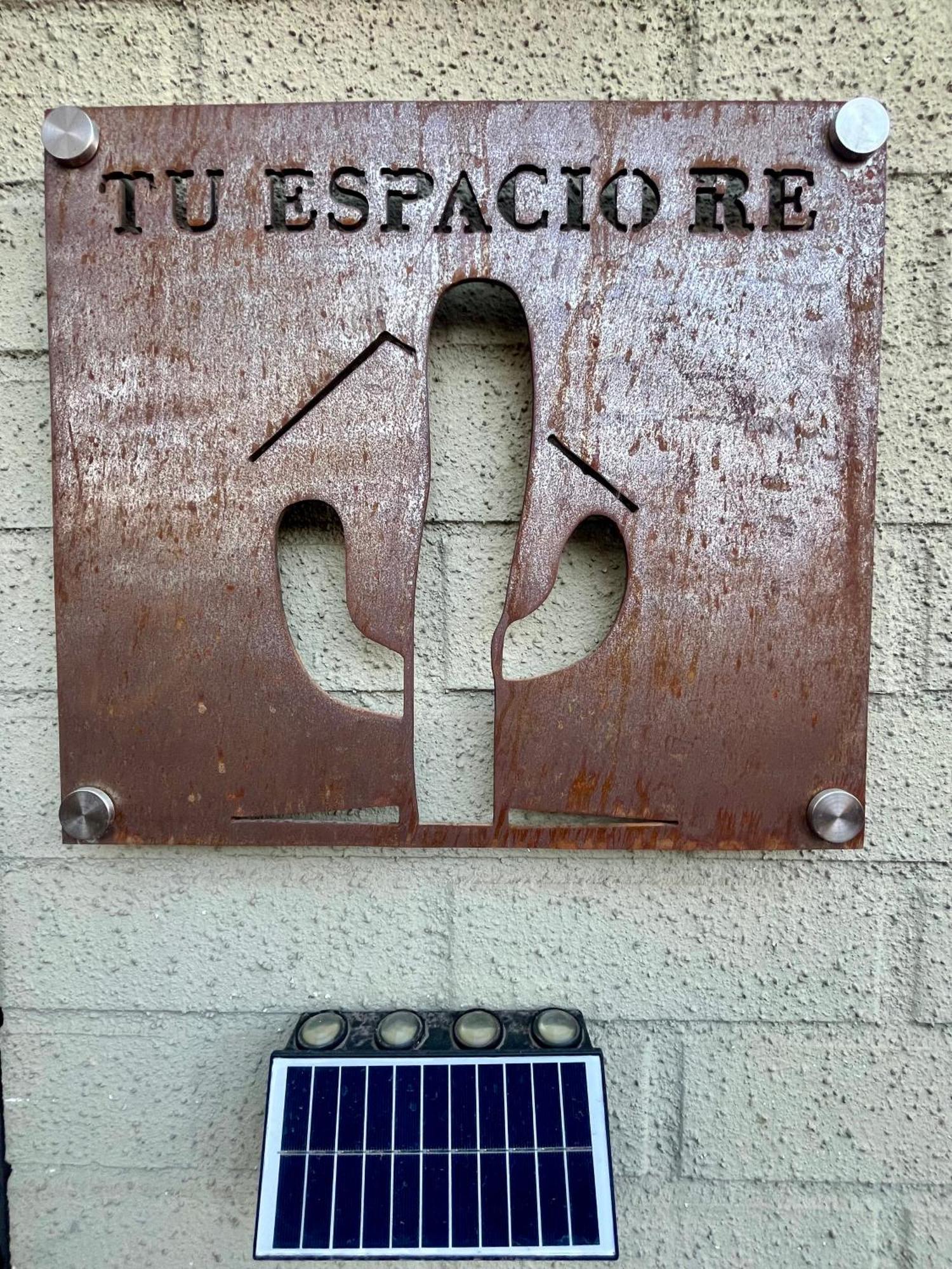 Hostel Tu Espacio Re - Habitaciones Cerca Del Aeropuerto Santiago del Cile Esterno foto